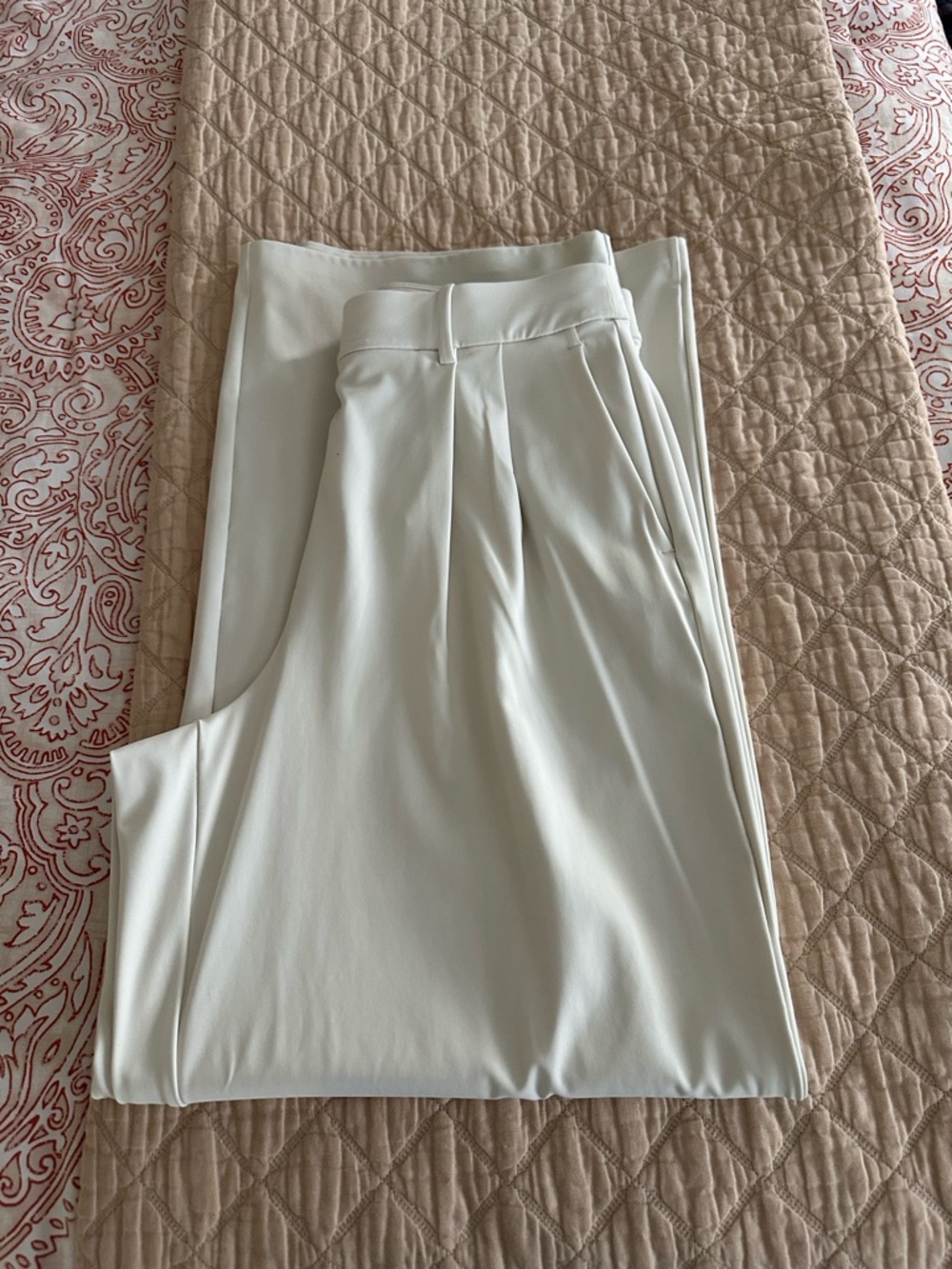 Lululemon Daydrift High-Rise Wide leg Trouser Size L  Light Ivory